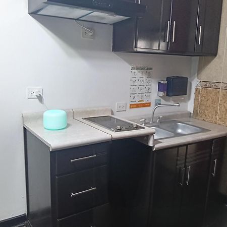 Hotel Garcias Suites, Linares Zewnętrze zdjęcie