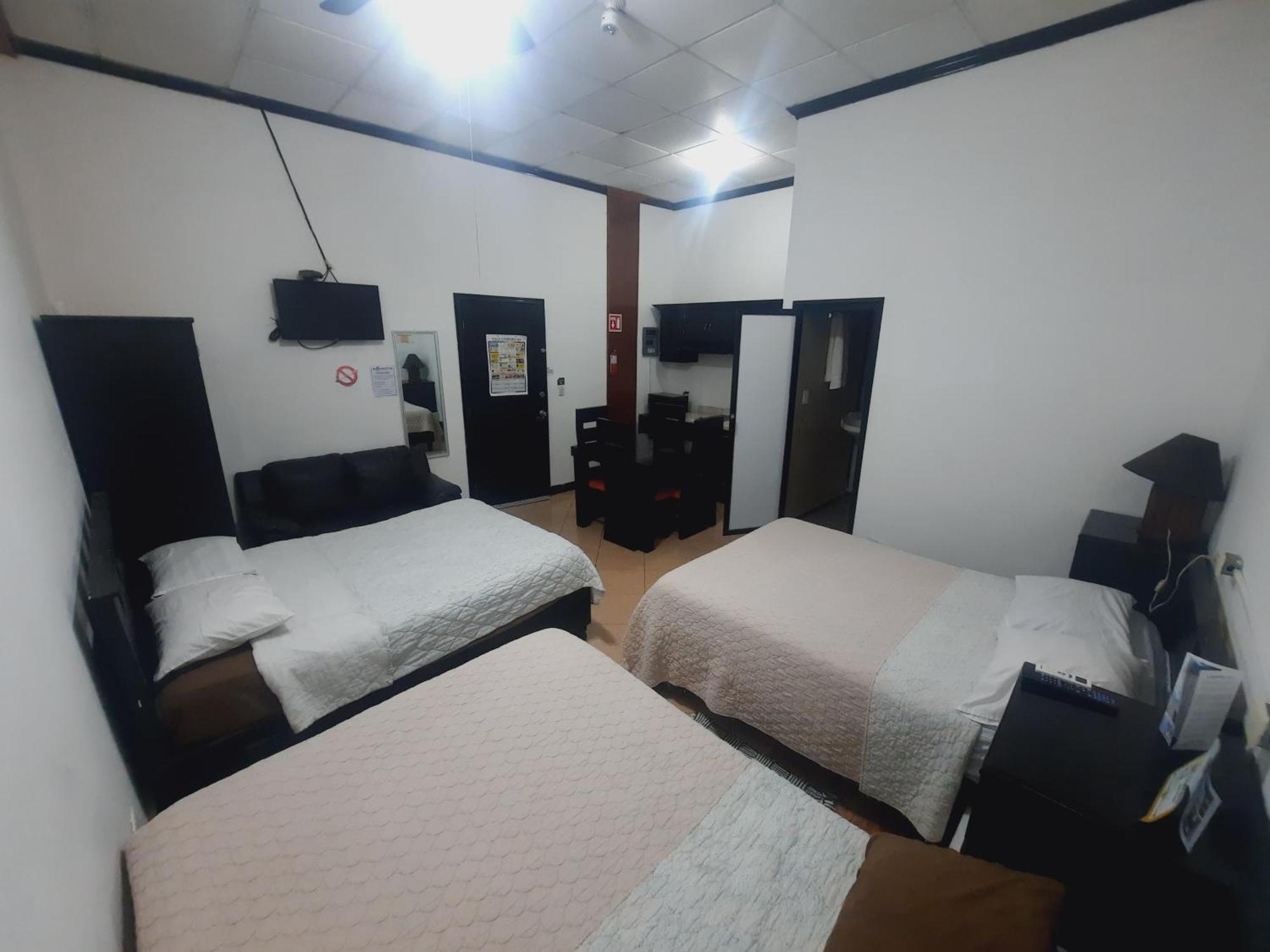 Hotel Garcias Suites, Linares Pokój zdjęcie