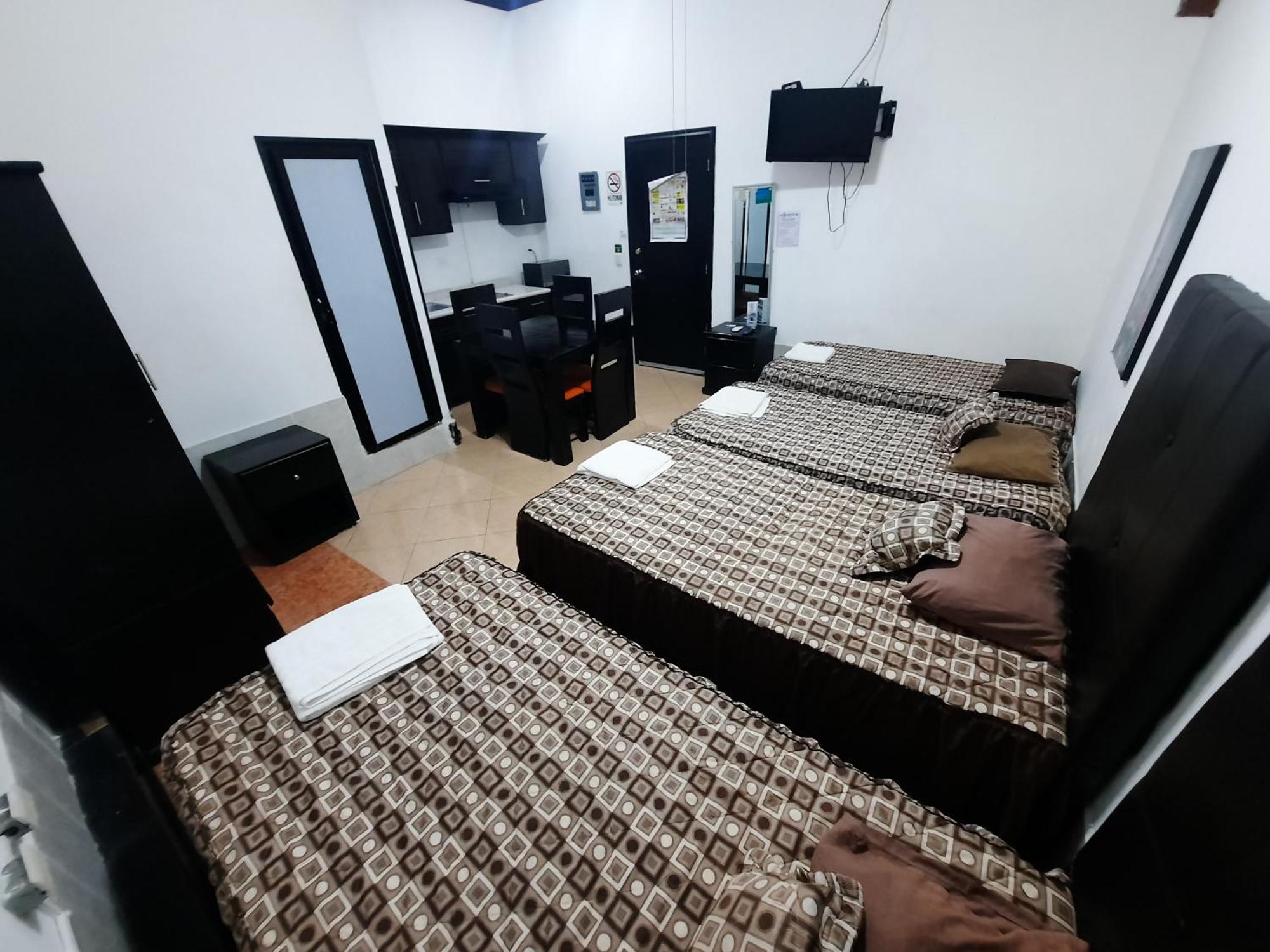 Hotel Garcias Suites, Linares Pokój zdjęcie